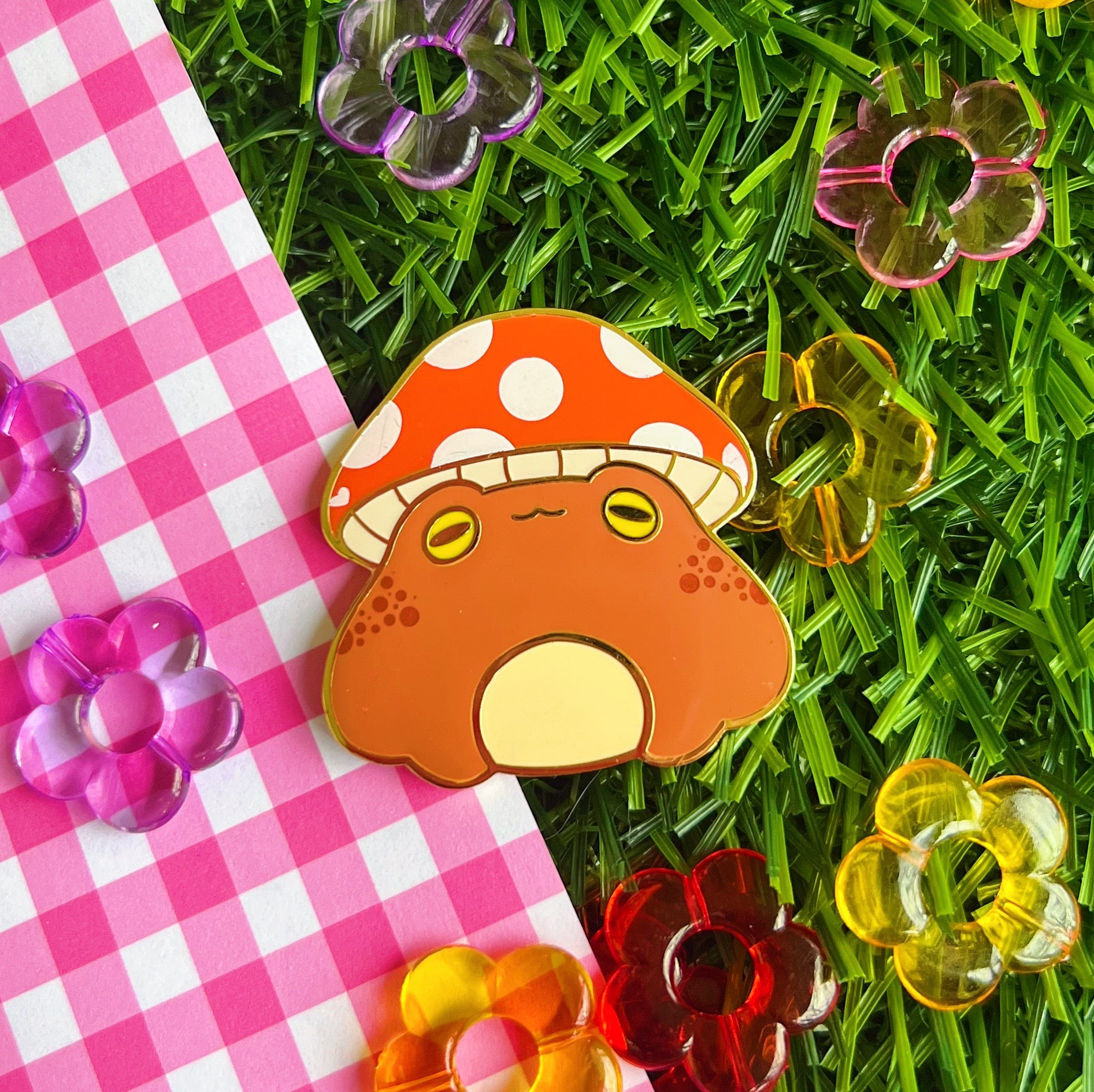 Mushroom Froggie Enamel Pin